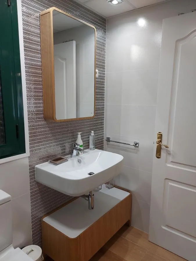 Love Rent4 Malaga Bajondillo Playa II Torremolinos 0*,