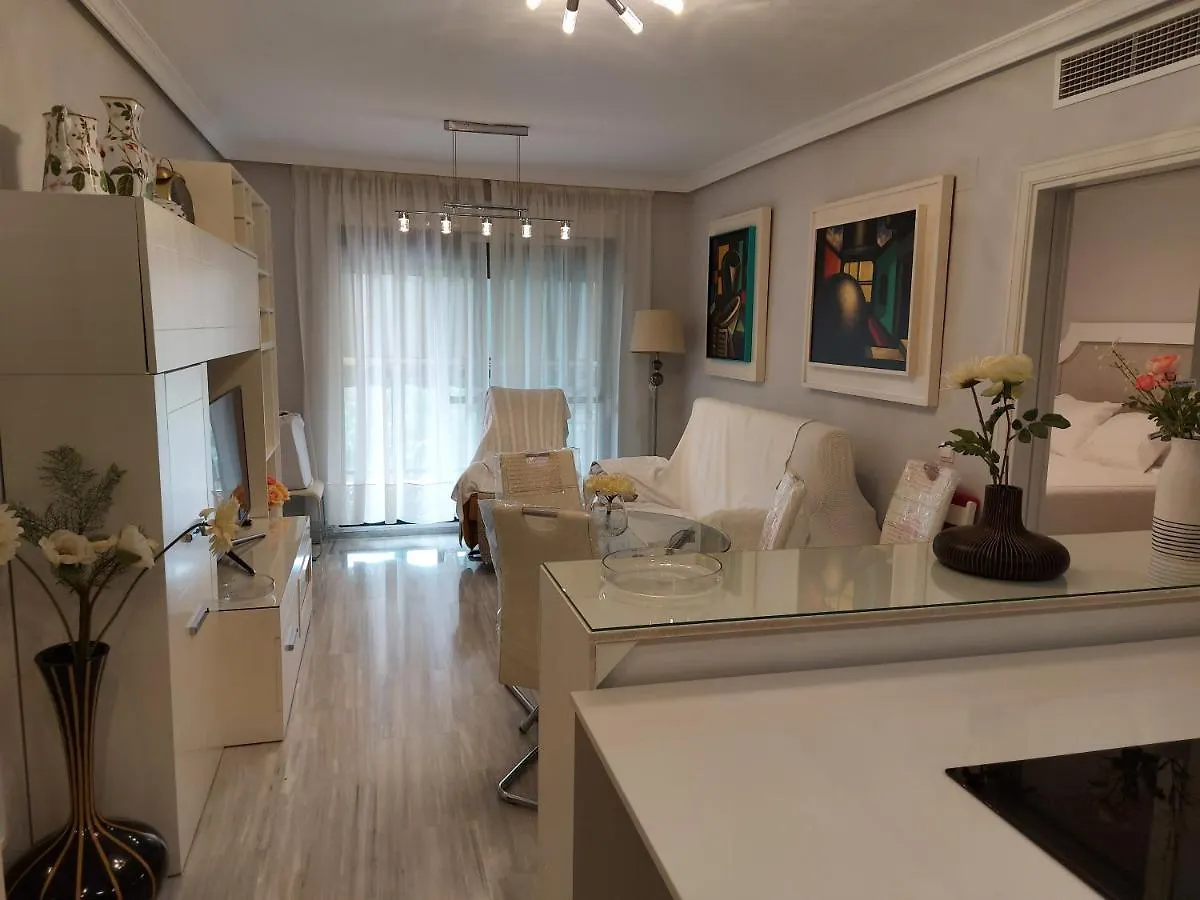 Love Rent4 Malaga Bajondillo Playa II Torremolinos 0*,